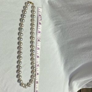 Gorgeous Cultured Pearl Necklace